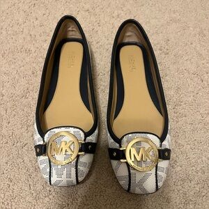 Michael Kors Women’s Fulton Logo Moccasin in White/Navy - Size 6.5M